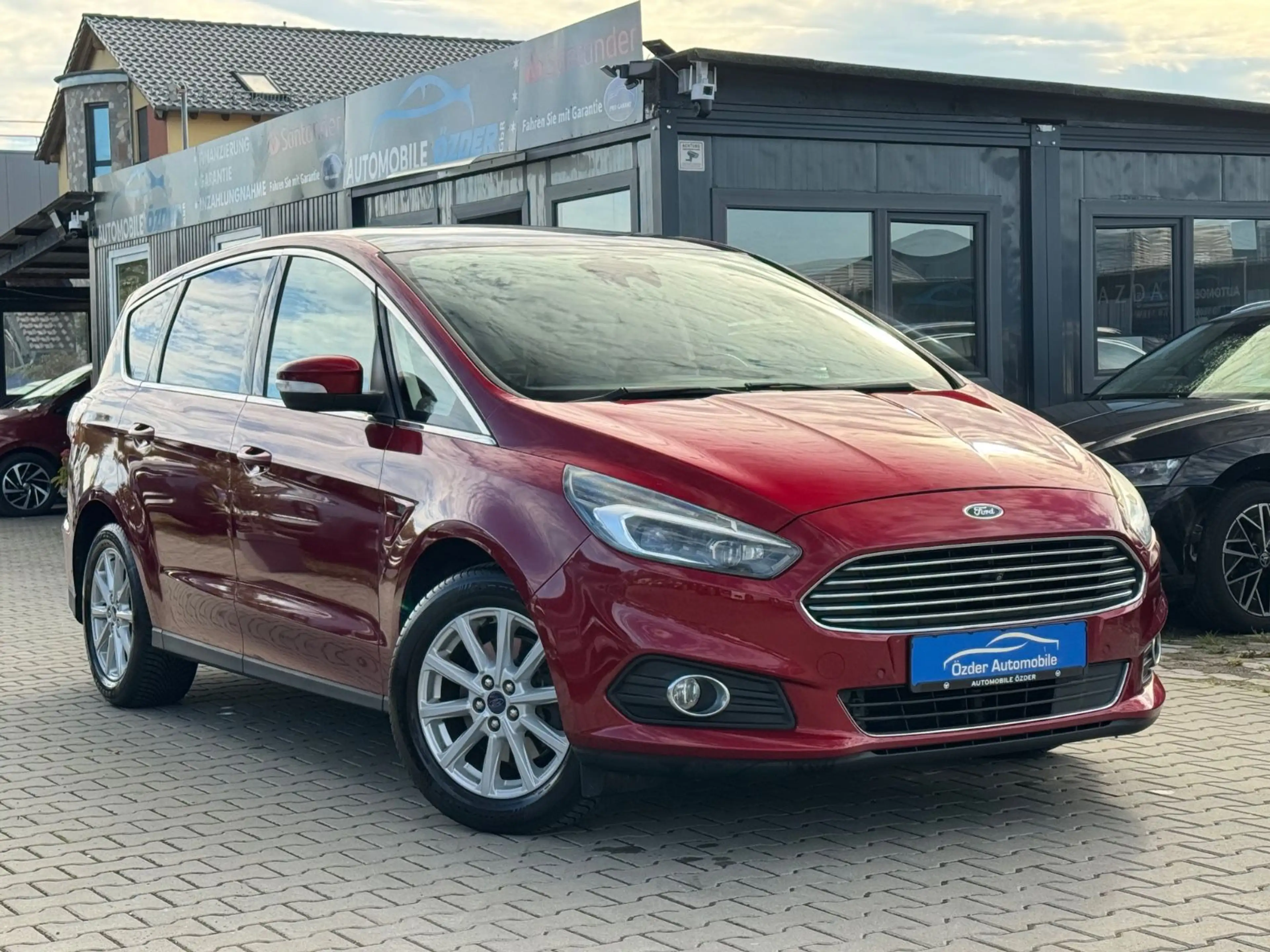 Ford S-Max 2.0 SCTi Titanium+Finanzierung+Garantie+