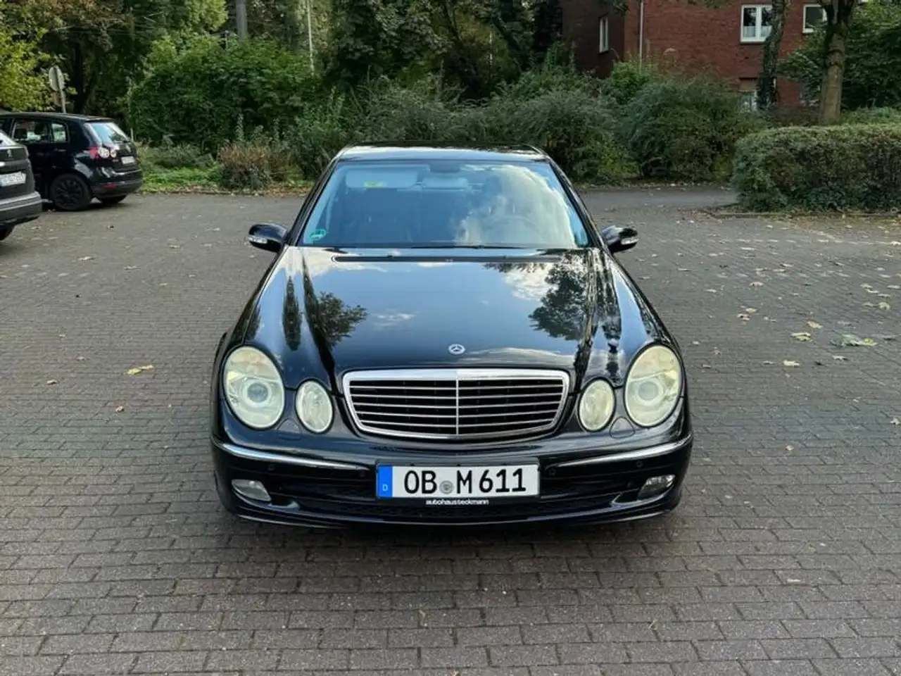 Mercedes-Benz E 240