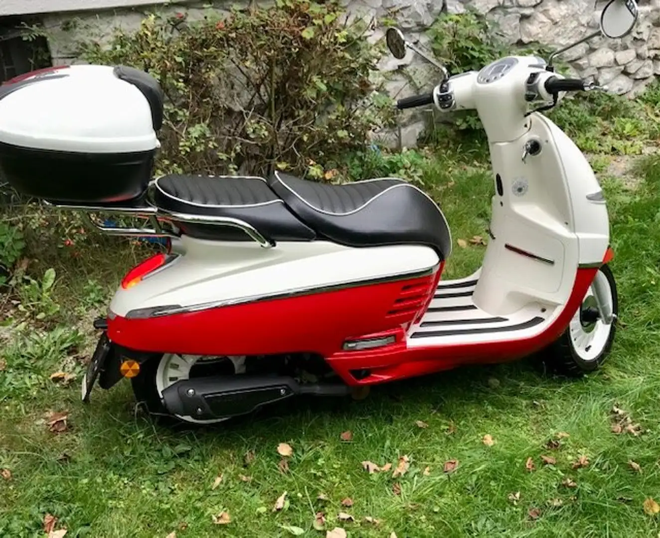 Peugeot Django 50 Classic 4-Takt Classic Retro-Design Rouge - 1