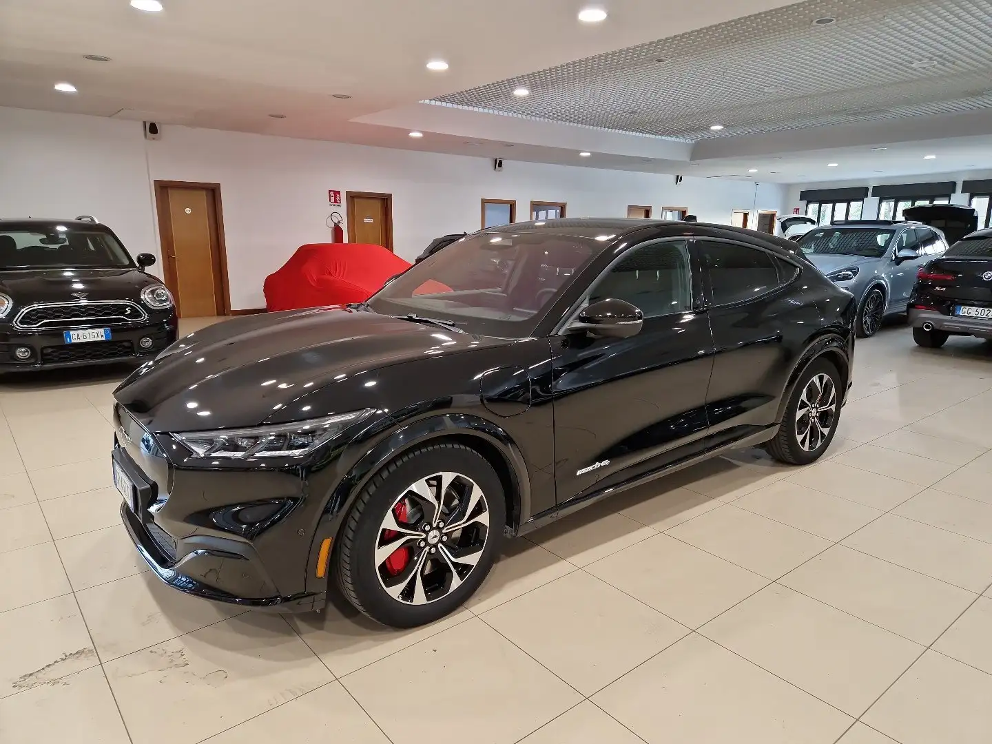 Ford Mustang Mach-E AWD Premium 269cv Pelle Fari LED Tetto Panoramico Nero - 1