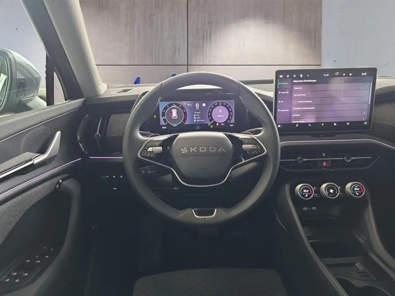 Skoda Kodiaq 1.5TSI mHEV Navi/Kamera/LED/el.Klappe/Kessy **, миниатюра 12