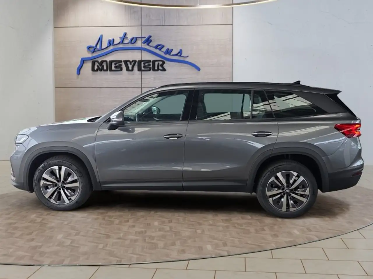 Skoda Kodiaq 1.5TSI mHEV Navi/Kamera/LED/el.Klappe/Kessy **, миниатюра 2