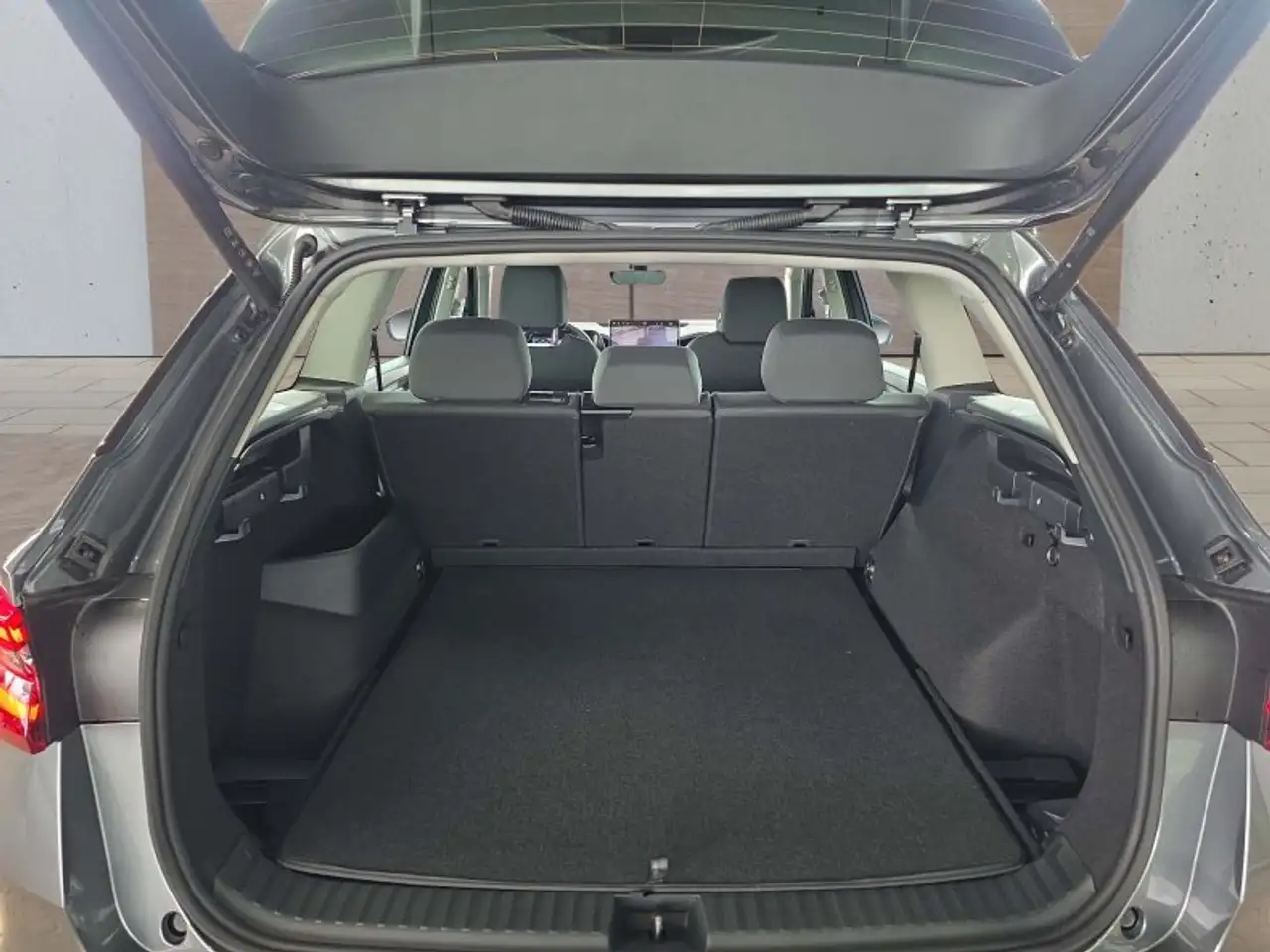 Skoda Kodiaq 1.5TSI mHEV Navi/Kamera/LED/el.Klappe/Kessy **, миниатюра 16
