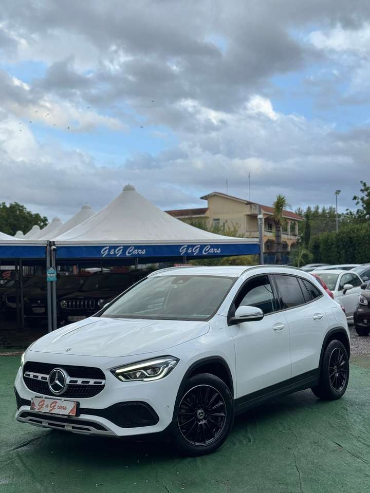 Mercedes-Benz GLA 180 d Sport Plus auto