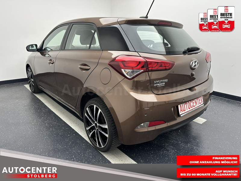Hyundai i20 blue Trend "1 HAND-NAVI-CAM-MULTI-SITZH-ALU" — photo 5