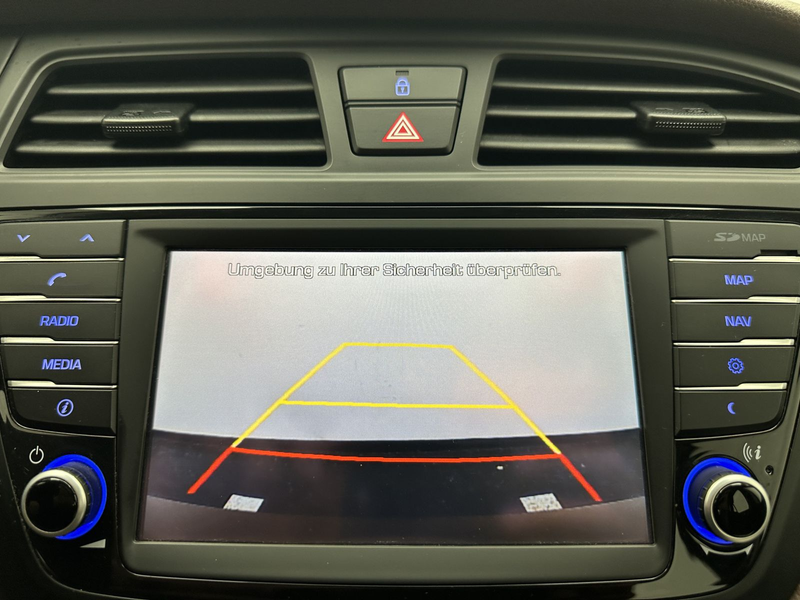 Hyundai i20 blue Trend "1 HAND-NAVI-CAM-MULTI-SITZH-ALU" — photo 15
