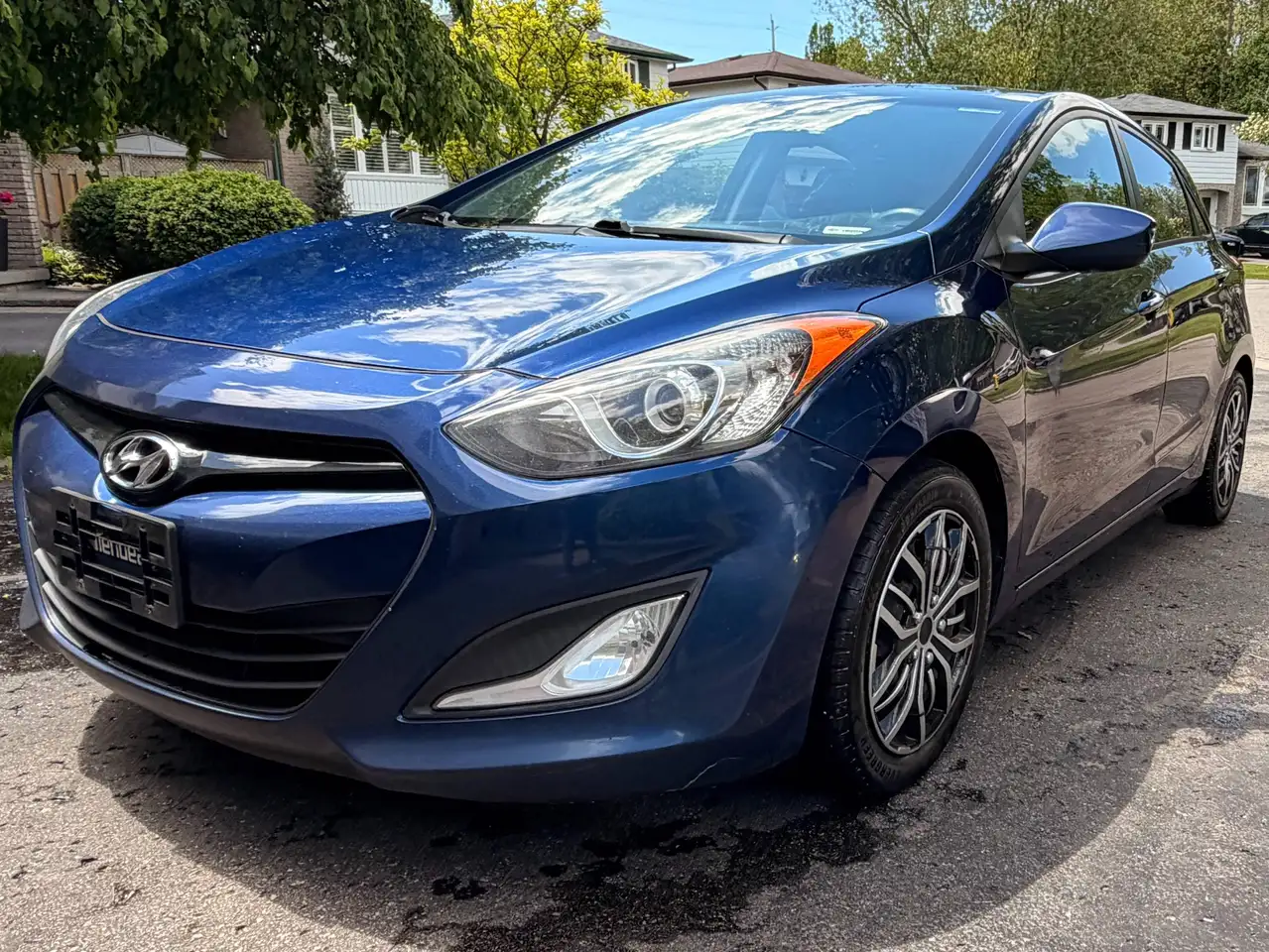 Hyundai ELANTRA снимка Hyundai ELANTRA
