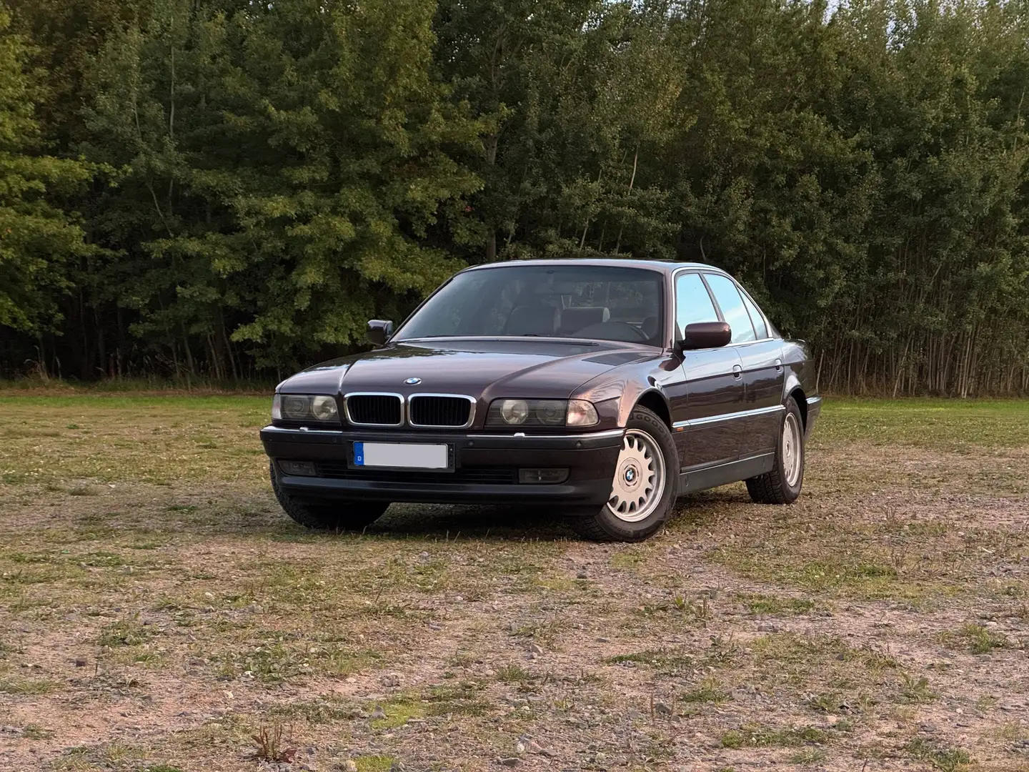 BMW 740 7er 740i H-Kennzeichen Violett - 1