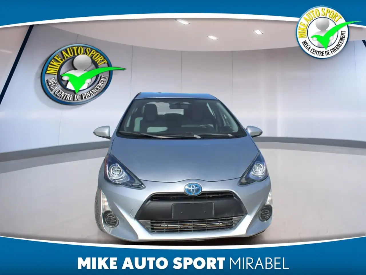 Toyota Prius c снимка Toyota Prius c
