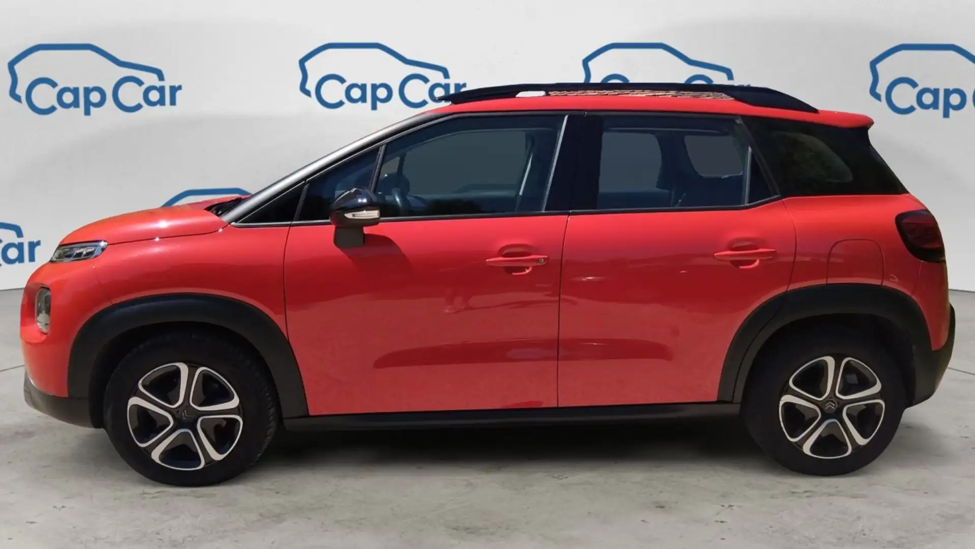 Citroen C3 Aircross 1.2 PureTech 110 Feel Rouge - 2