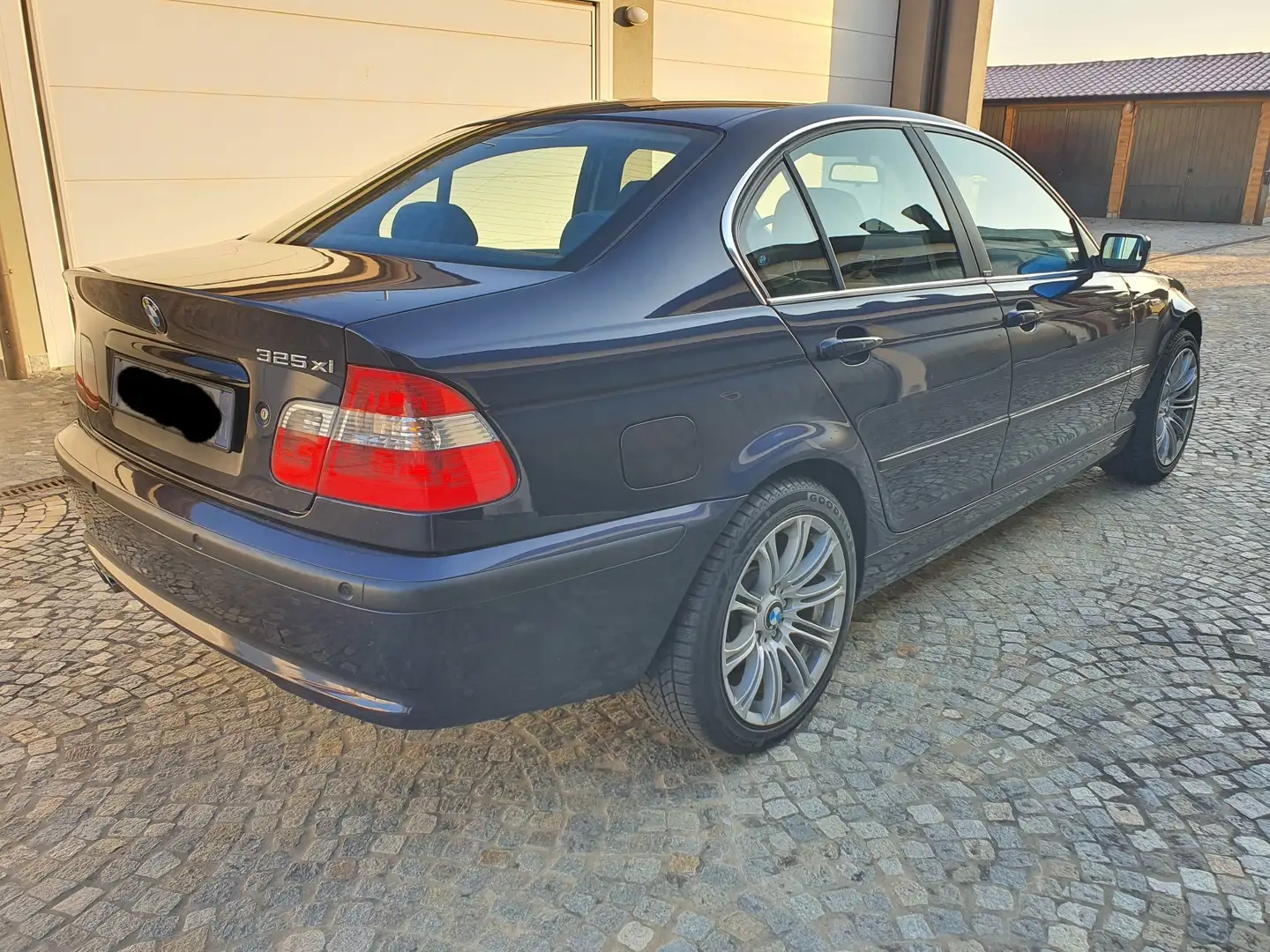 BMW 325 325xi Blu/Azzurro - 2