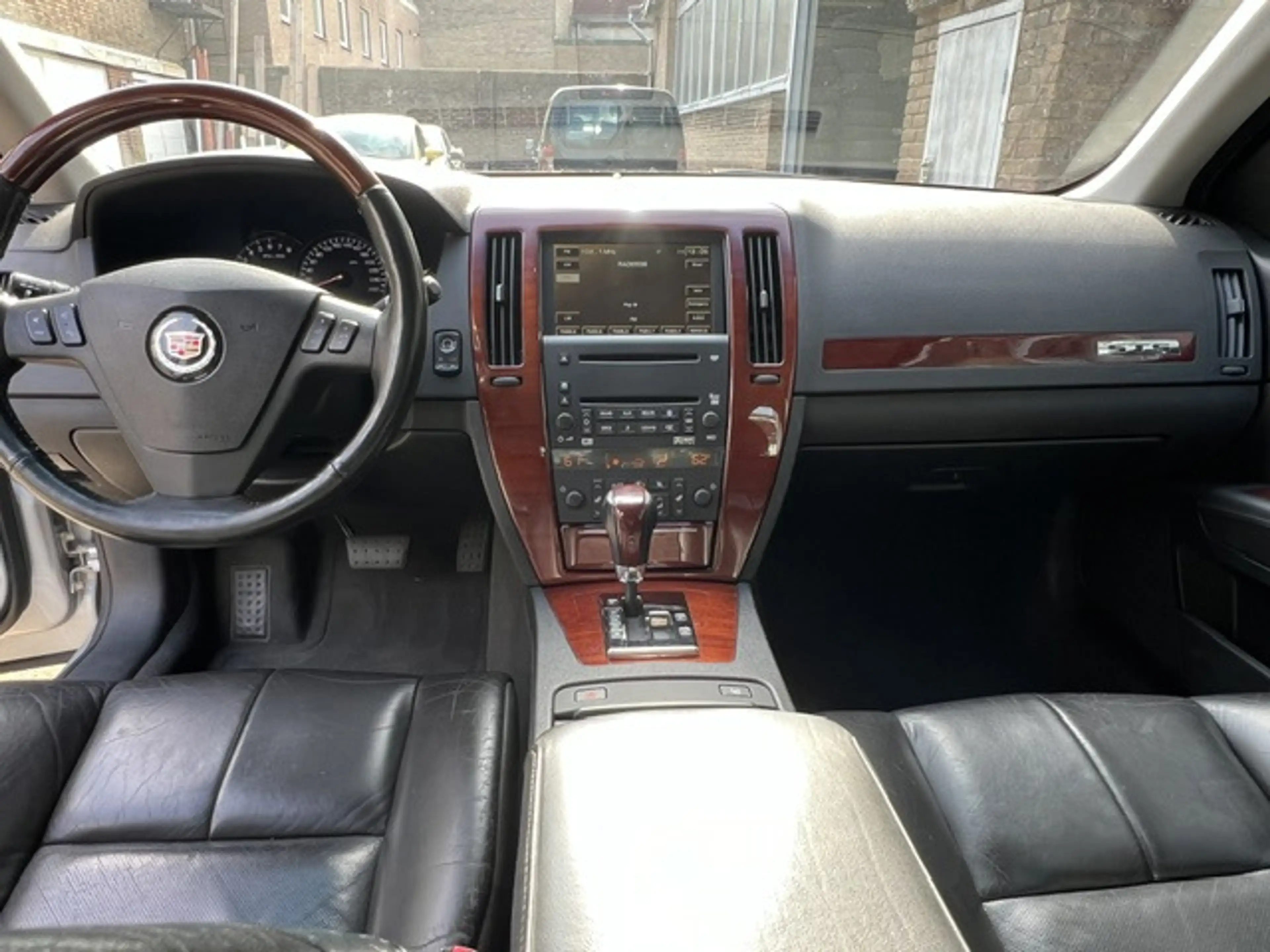 Cadillac STS 3.6 V6 Sport Luxury Zeer netjes en nieuwe APK — photo 10