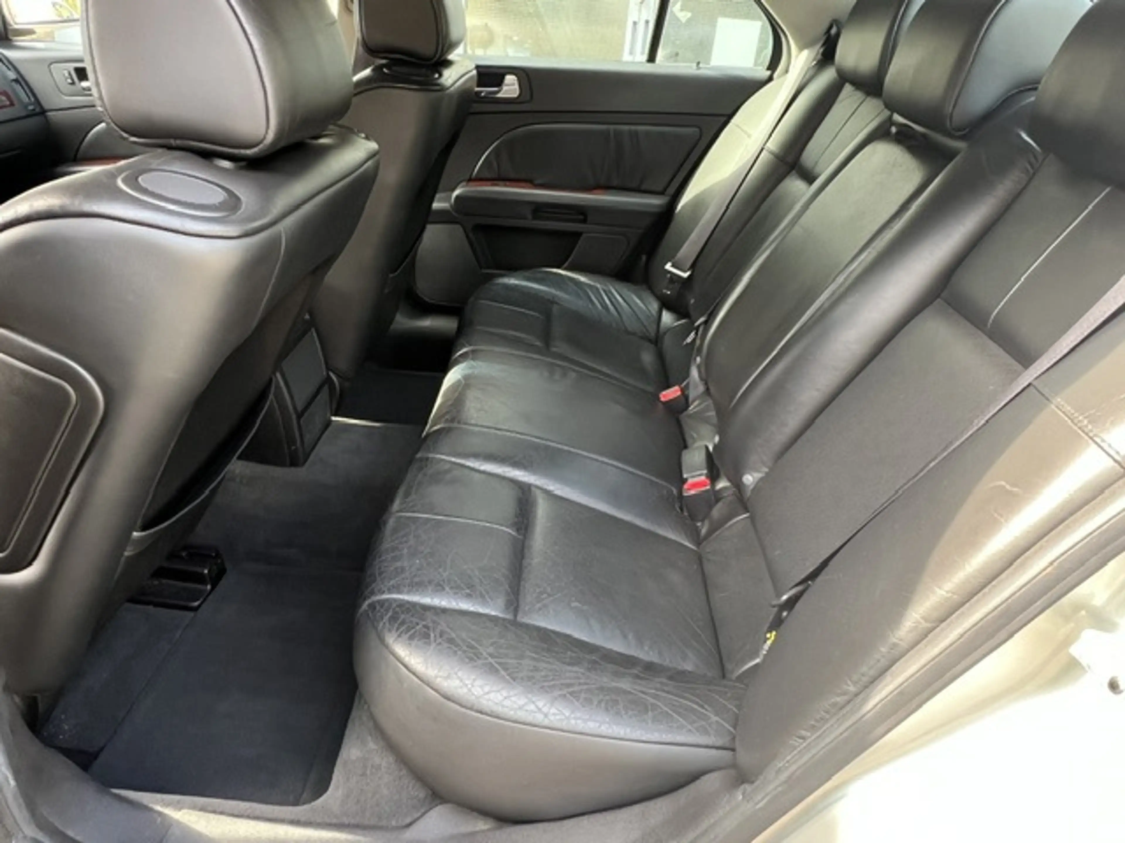 Cadillac STS 3.6 V6 Sport Luxury Zeer netjes en nieuwe APK — photo 13