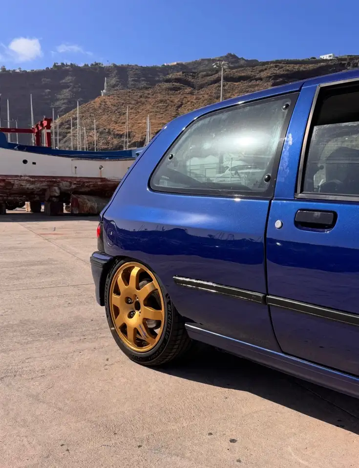 Renault Clio 1.8 16v, foto 3