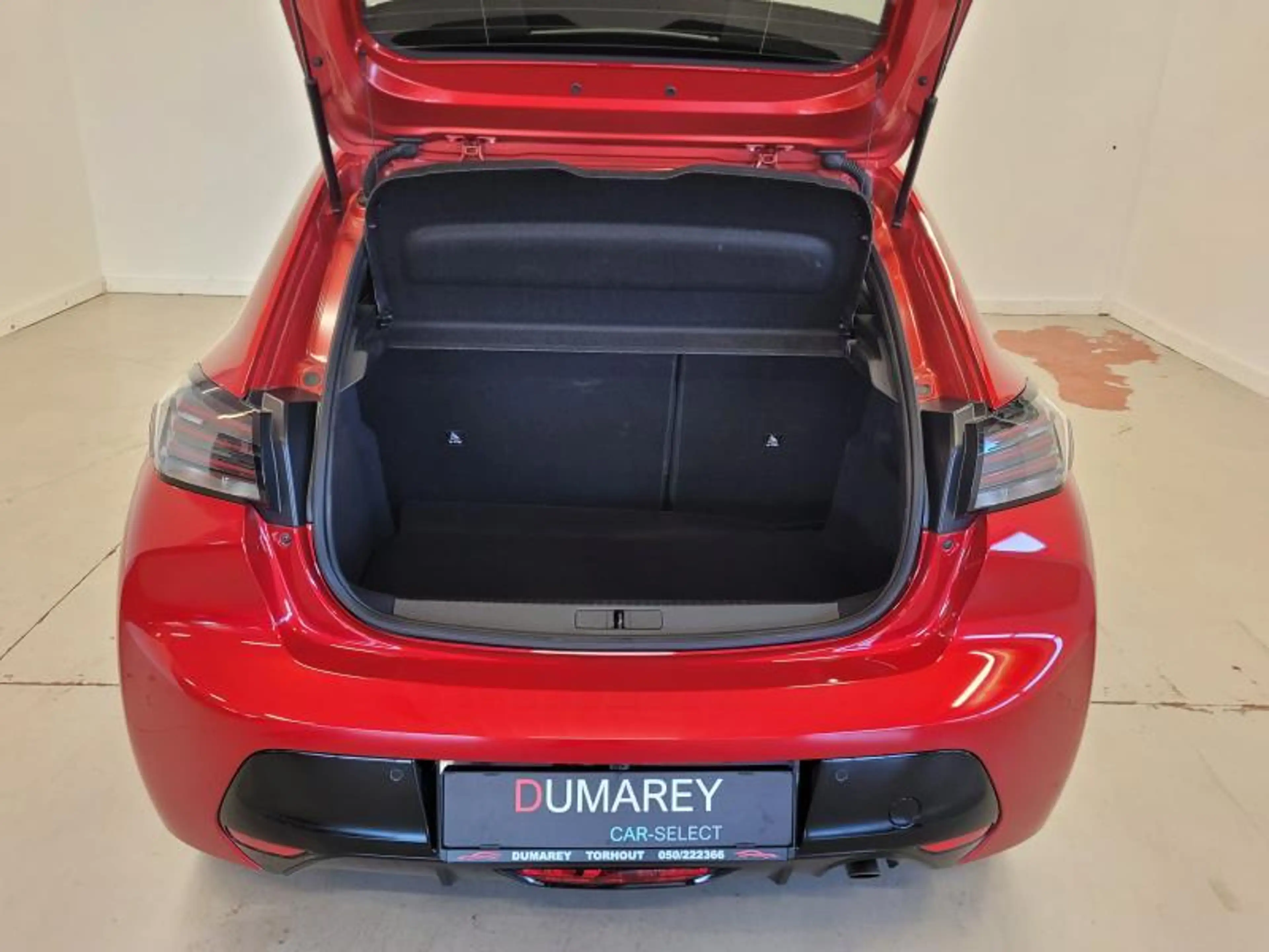 Peugeot 208 12 Turbo Allure — photo 13