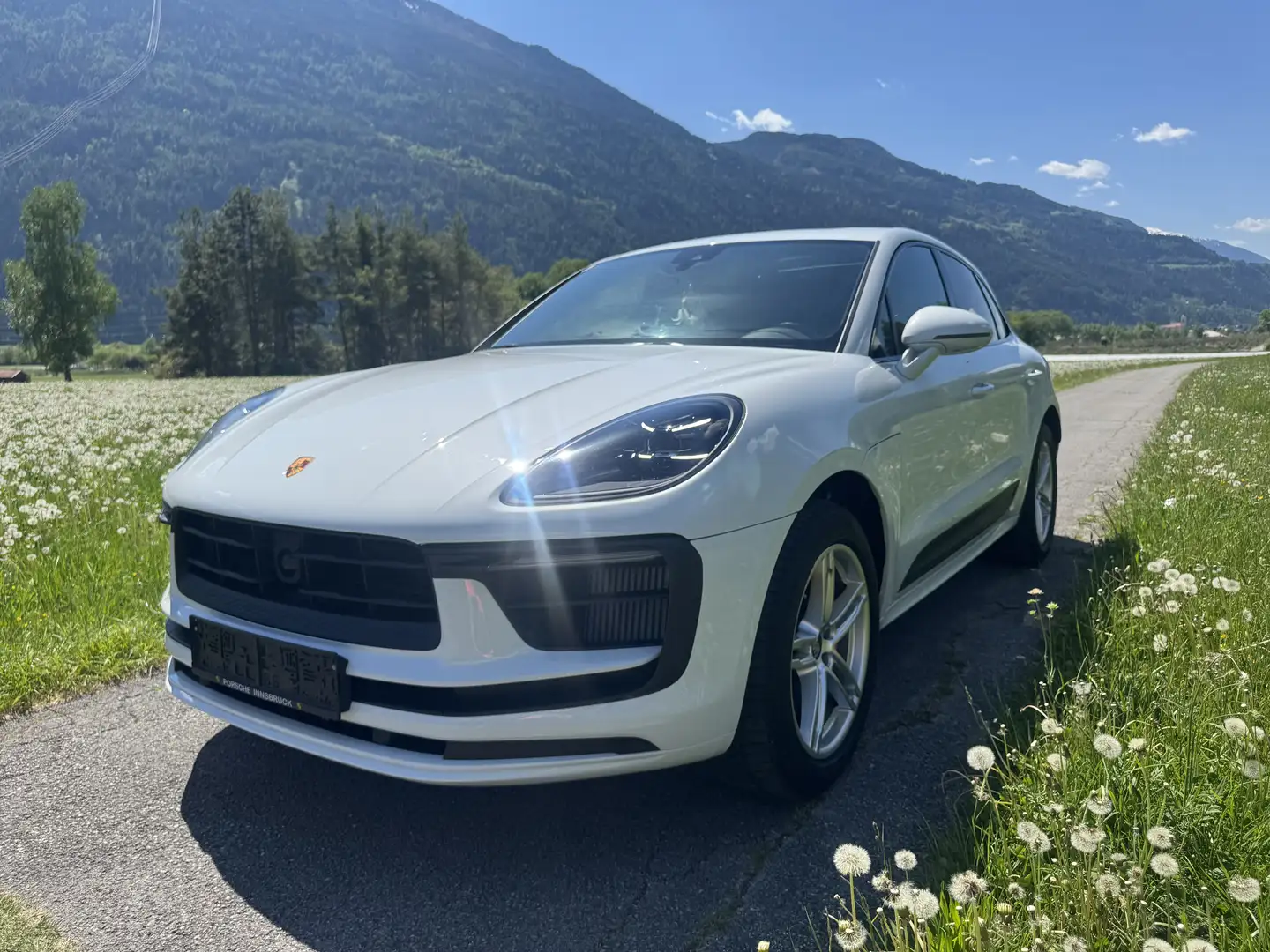 Porsche Macan S - 1