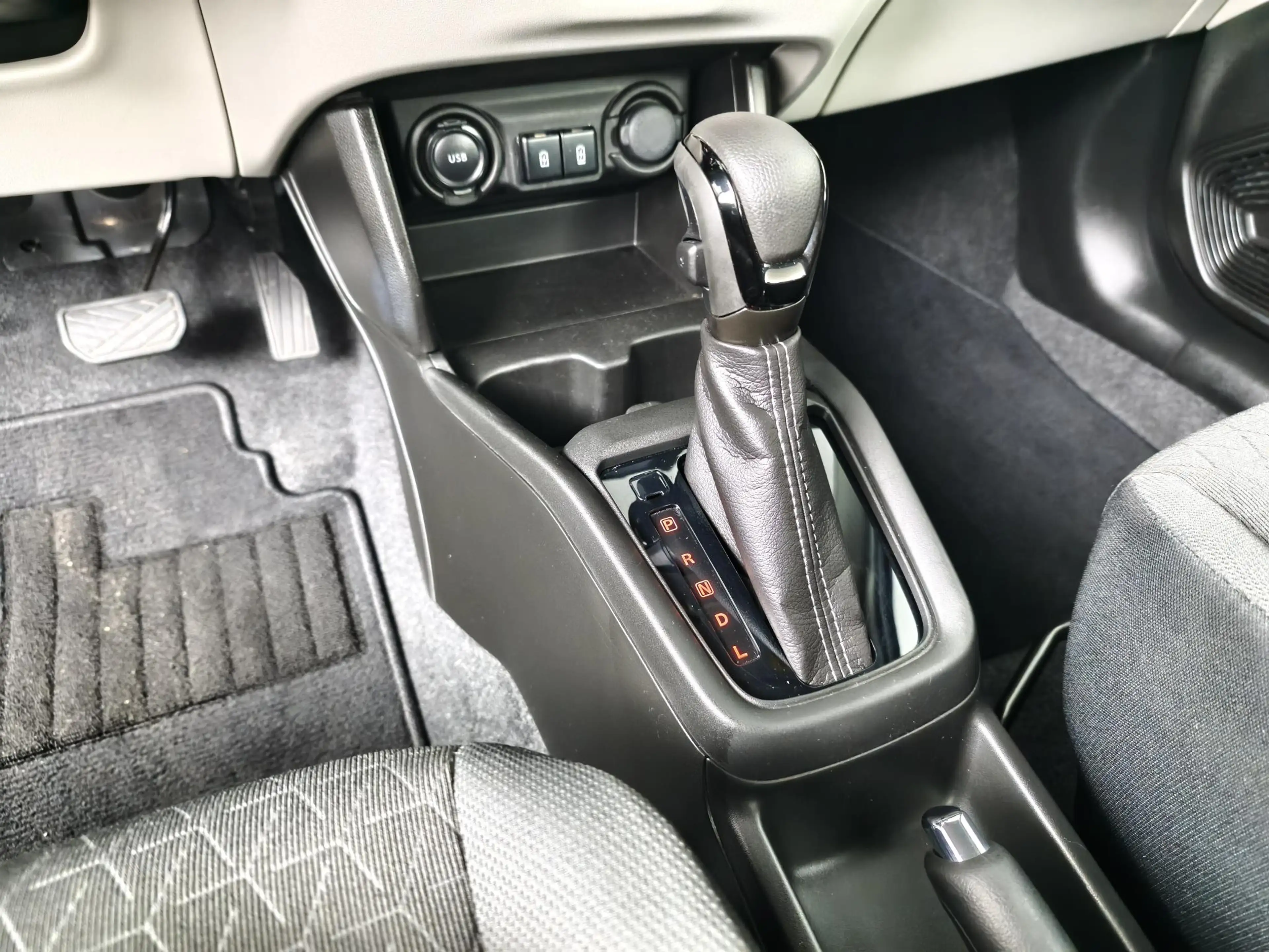 Suzuki Swift 1.2 Select Smart Hybrid Automaat 82PK | Adaptieve — photo 7