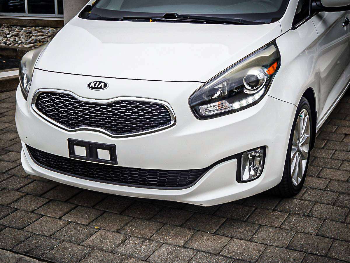2016 Kia Rondo