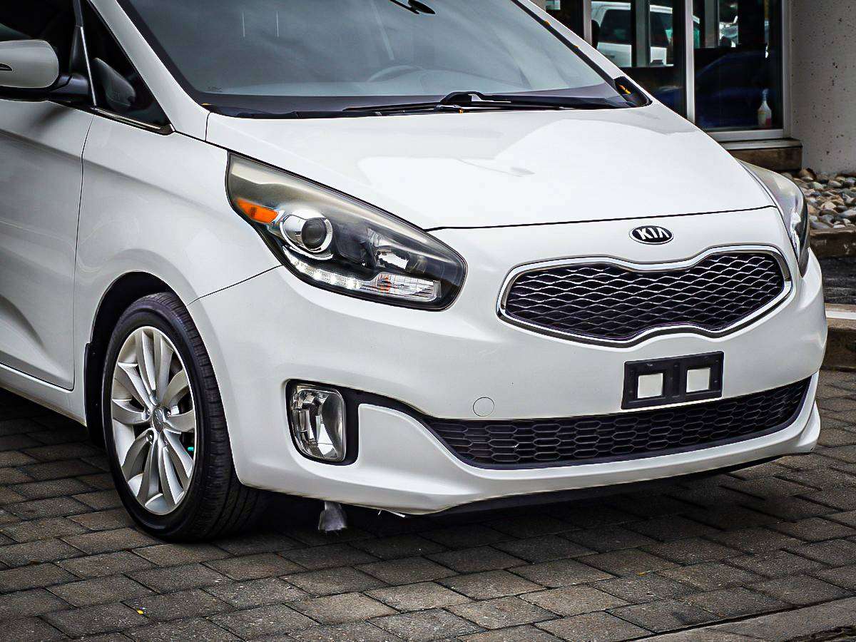 2016 Kia Rondo