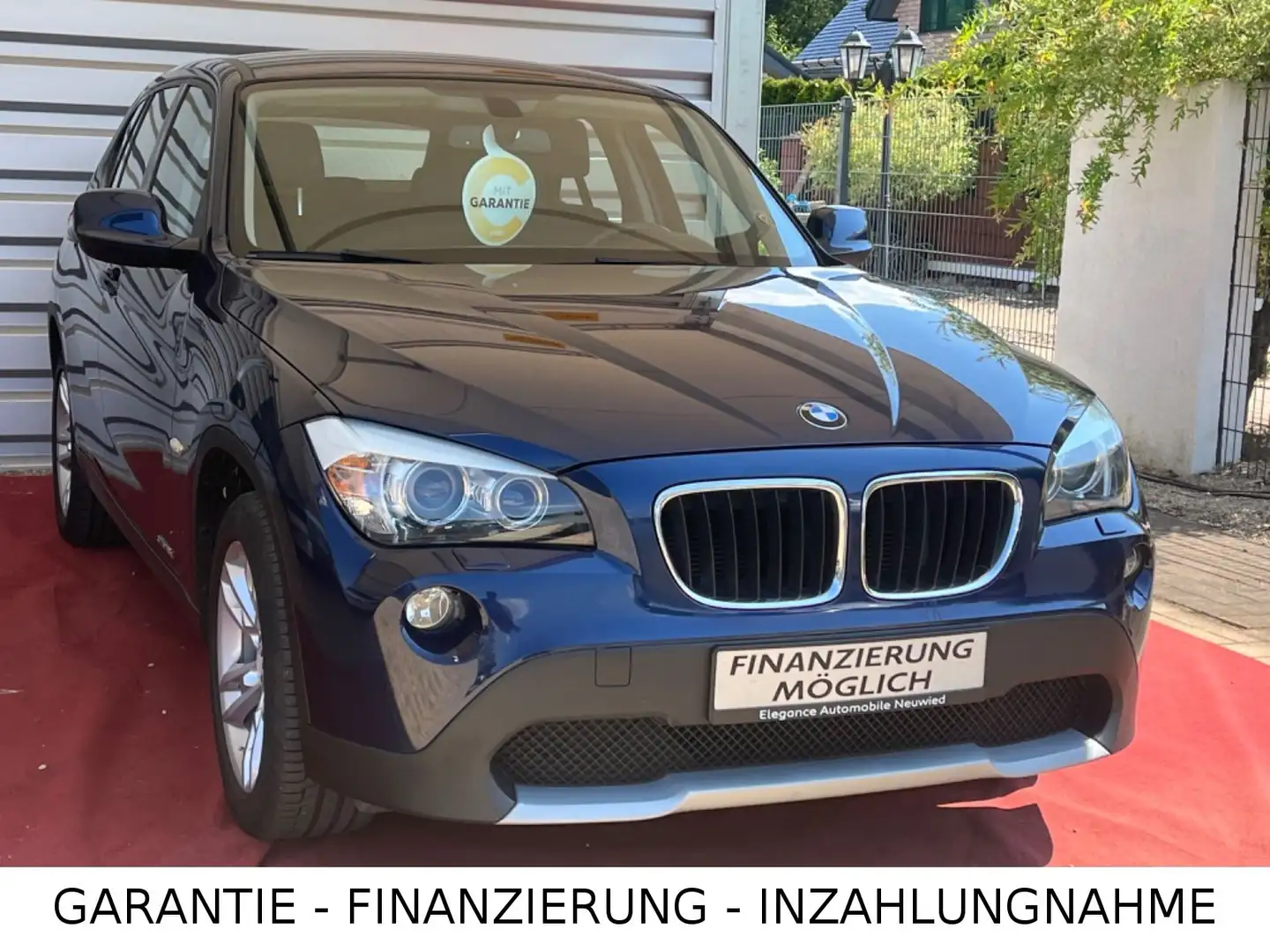 BMW X1 sDrive 18d/Garantie/Scheckheft/Ahk. Bleu - 1