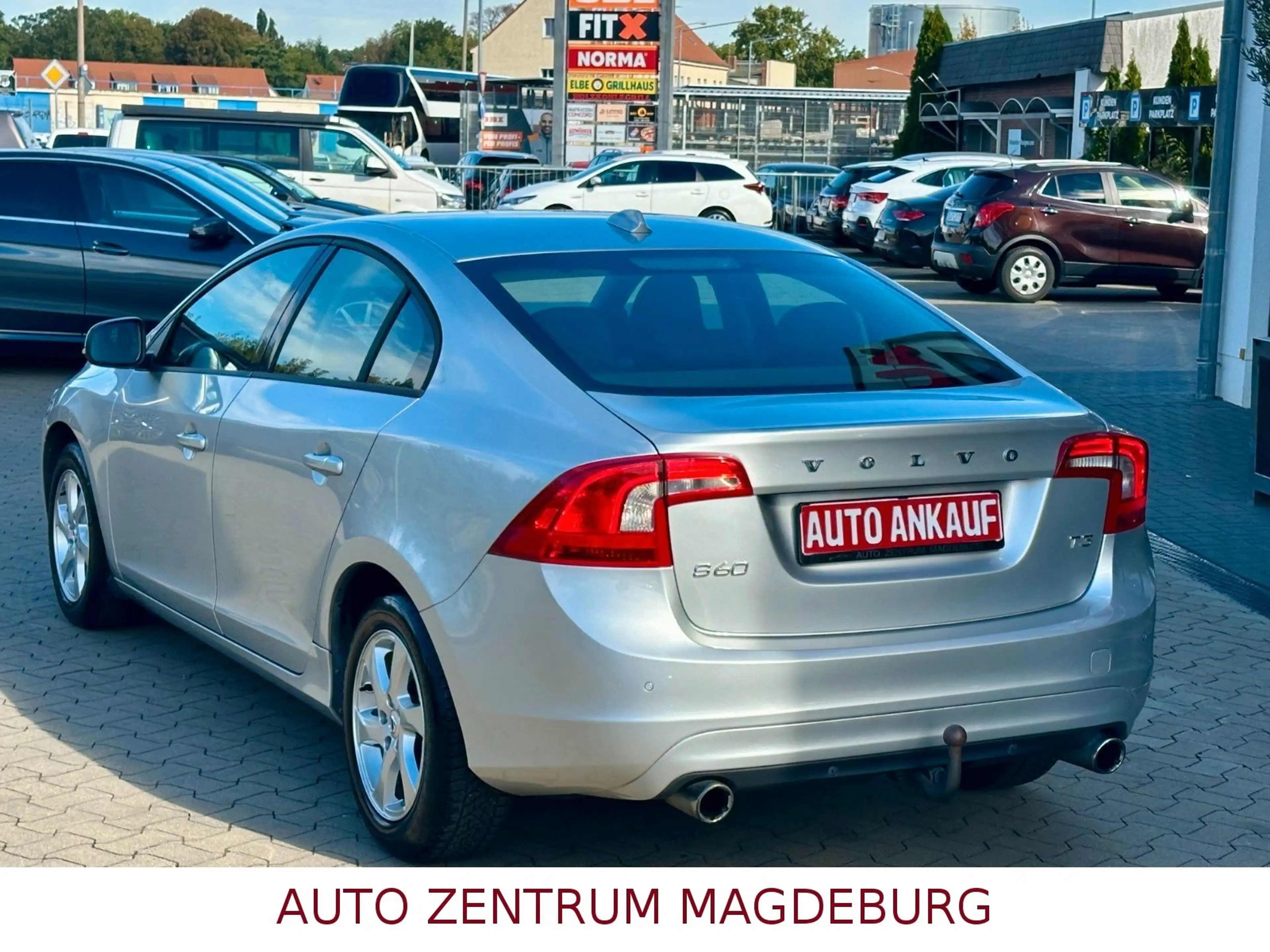 Volvo S60 Lim. Kinetic *BI-Xenon*NAVI*AUTOMATIK* — photo 7