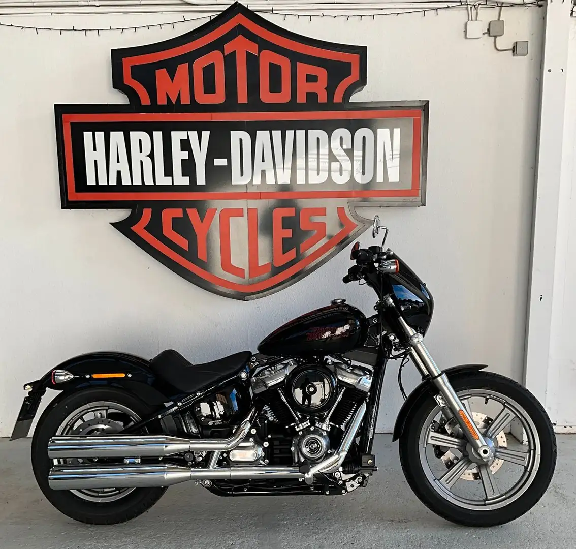 Harley-Davidson Softail Standard FXST Westcoast Style Schwarz - 1