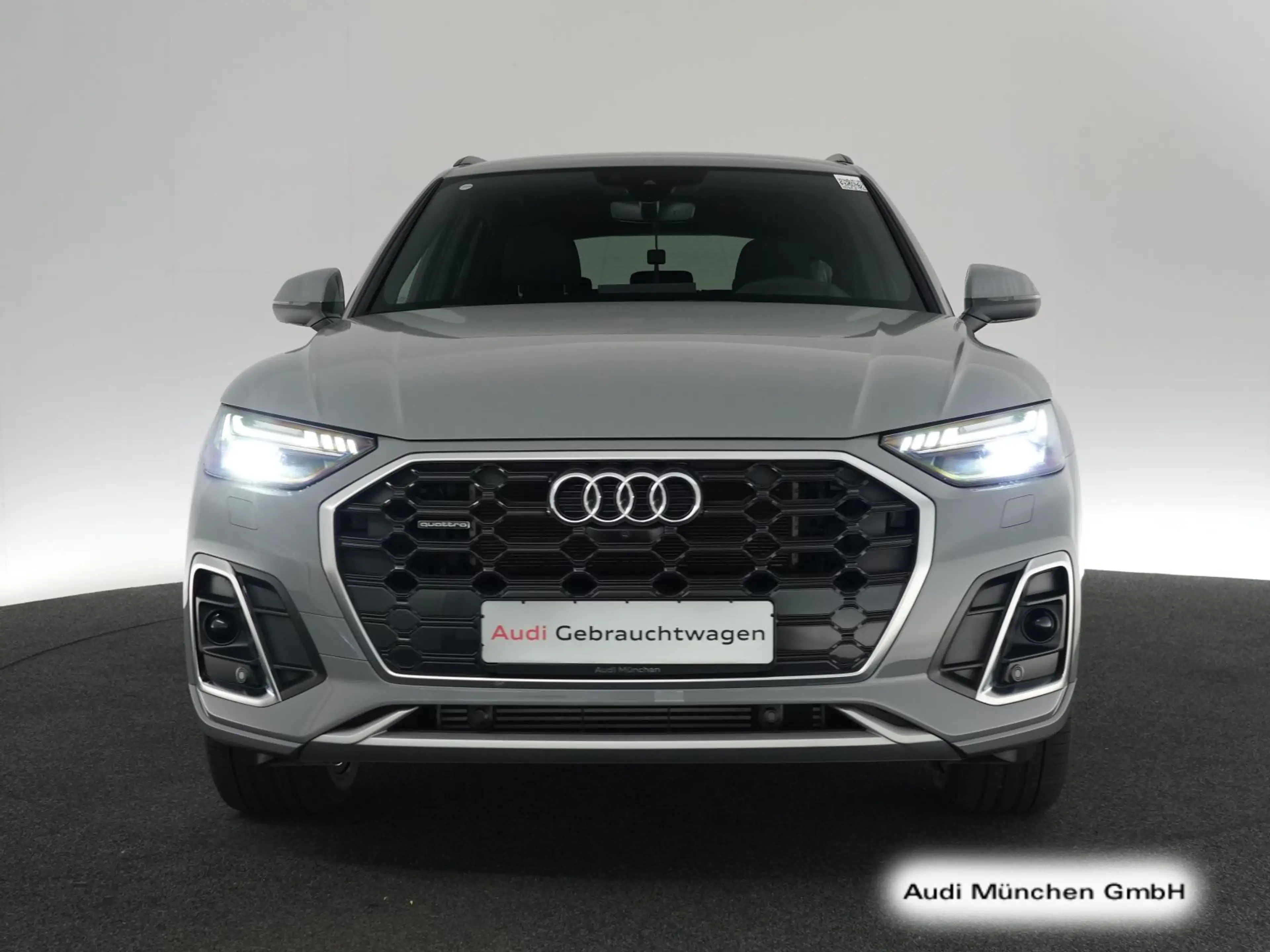 Audi Q5 55 TFSI e qu. S tronic 2x S line Matrix/OLED/ — photo 6