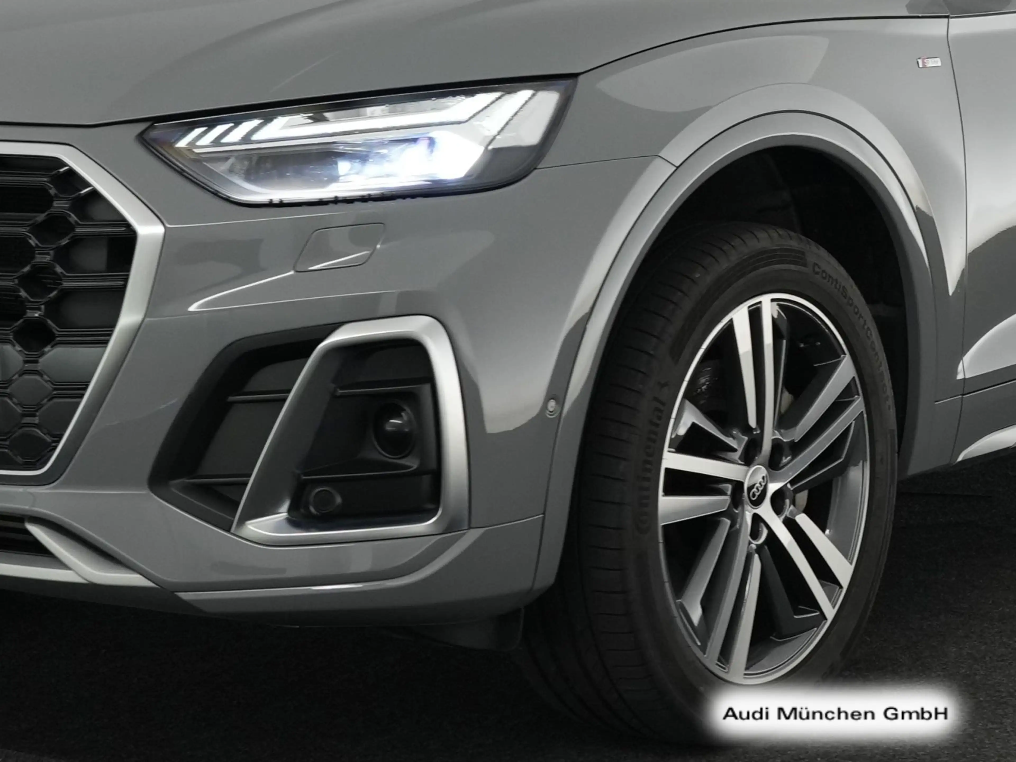 Audi Q5 55 TFSI e qu. S tronic 2x S line Matrix/OLED/ — photo 12