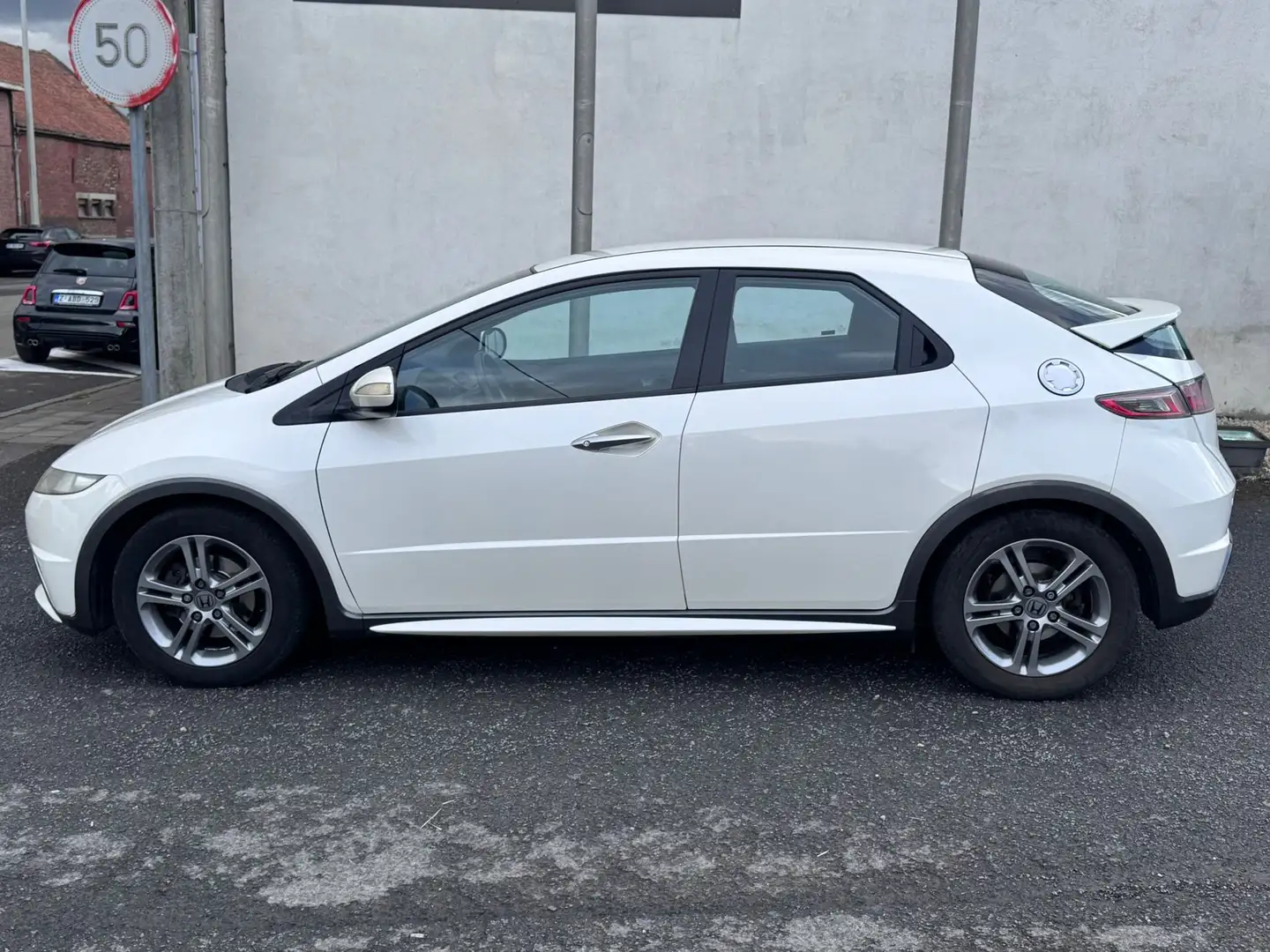 Honda Civic 1.4i Weiß - 2