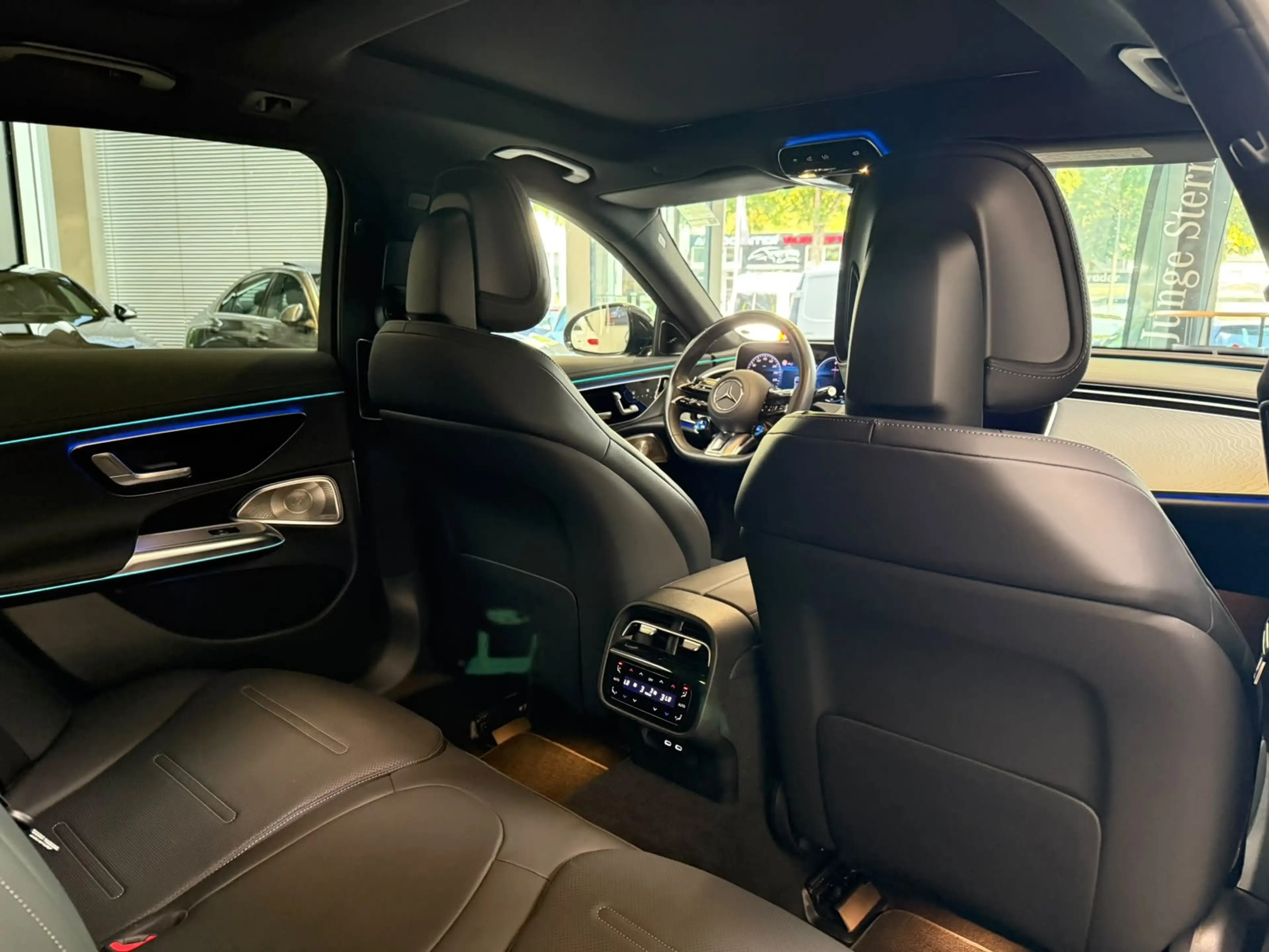 Mercedes-Benz E 53 AMG E 53 4M+ T DRIVERS+PERF+BURM4D+PANO+HUD+AHK+360° — photo 14