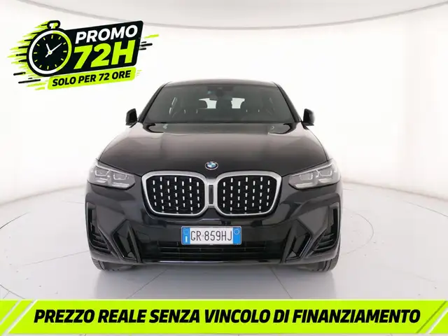 BMW X4 view 5