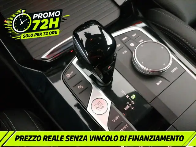 BMW X4 view 14