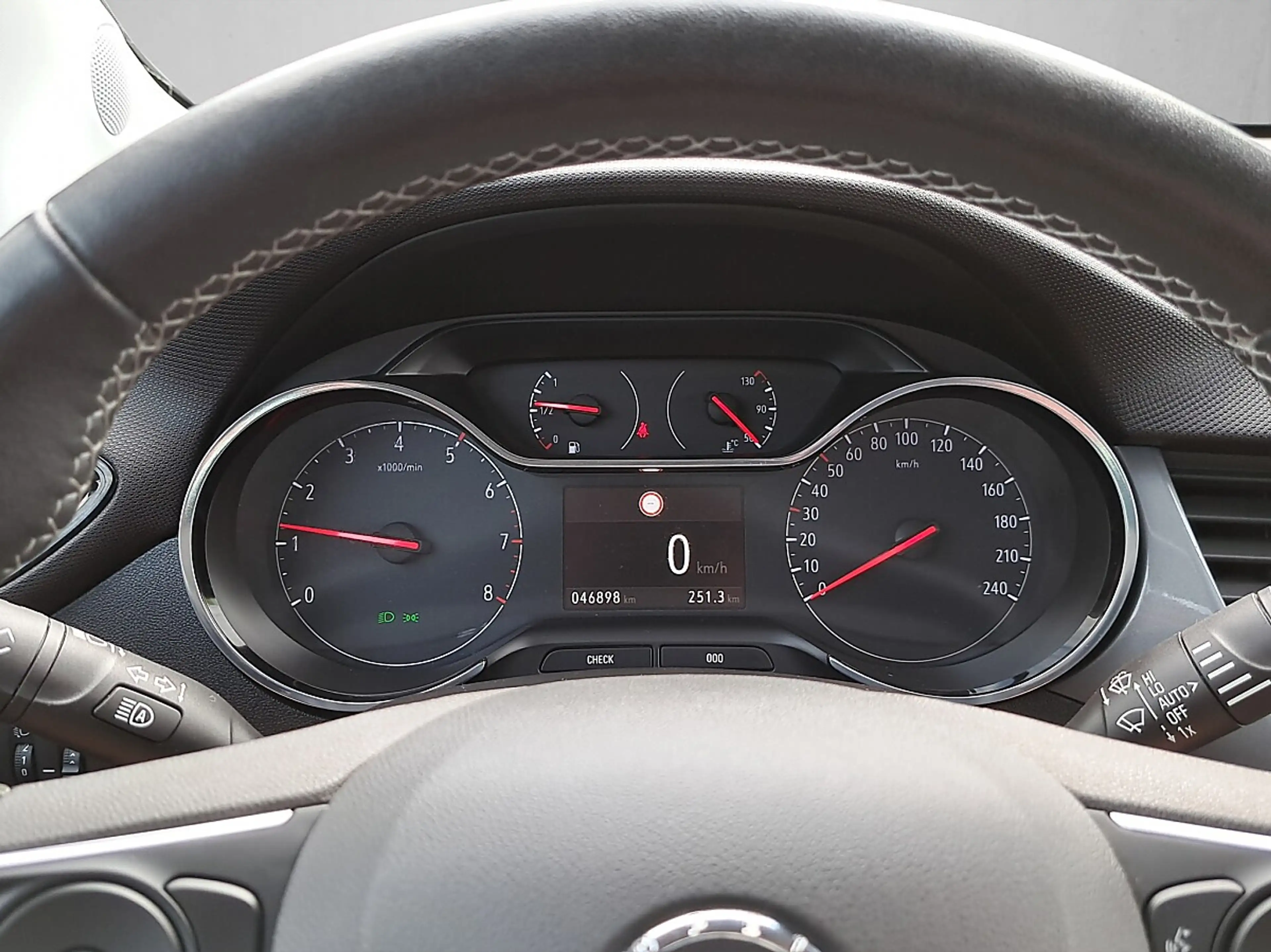 Opel Crossland X 1.2 Turbo Edition (EURO 6e) — photo 11