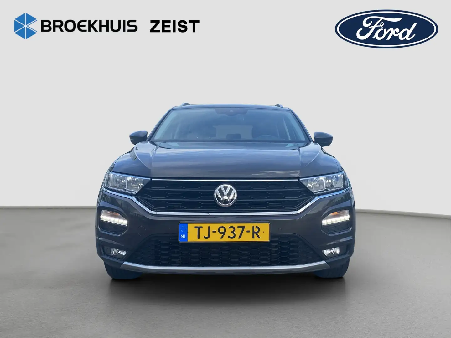 Volkswagen T-Roc Style | Trekhaak | 100% dealer o.h. | Camera | Ada Brun - 2