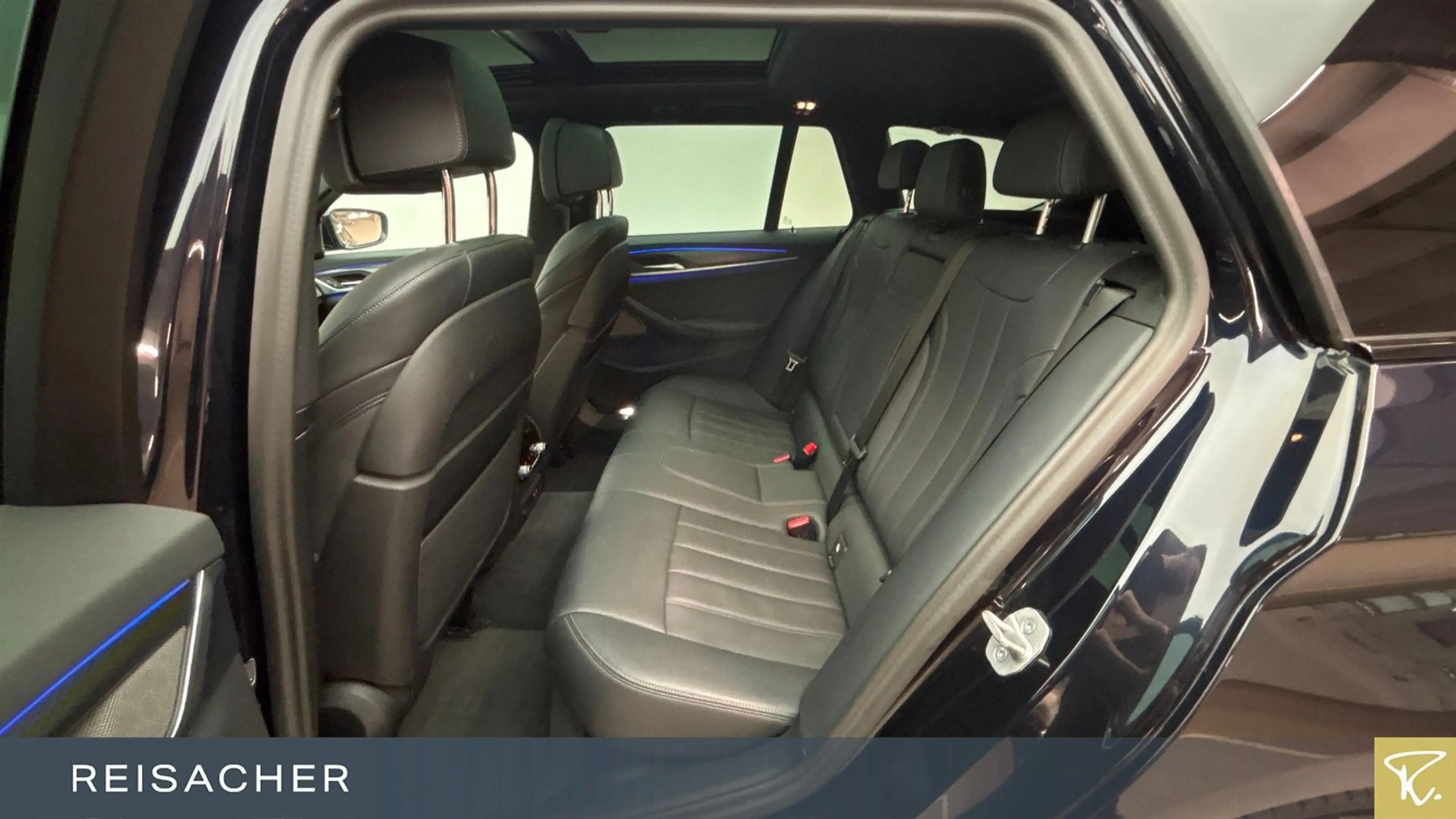 BMW 540 d A xDrive Tou M-Sport IAL KomfSi+Mem DAProf — photo 8