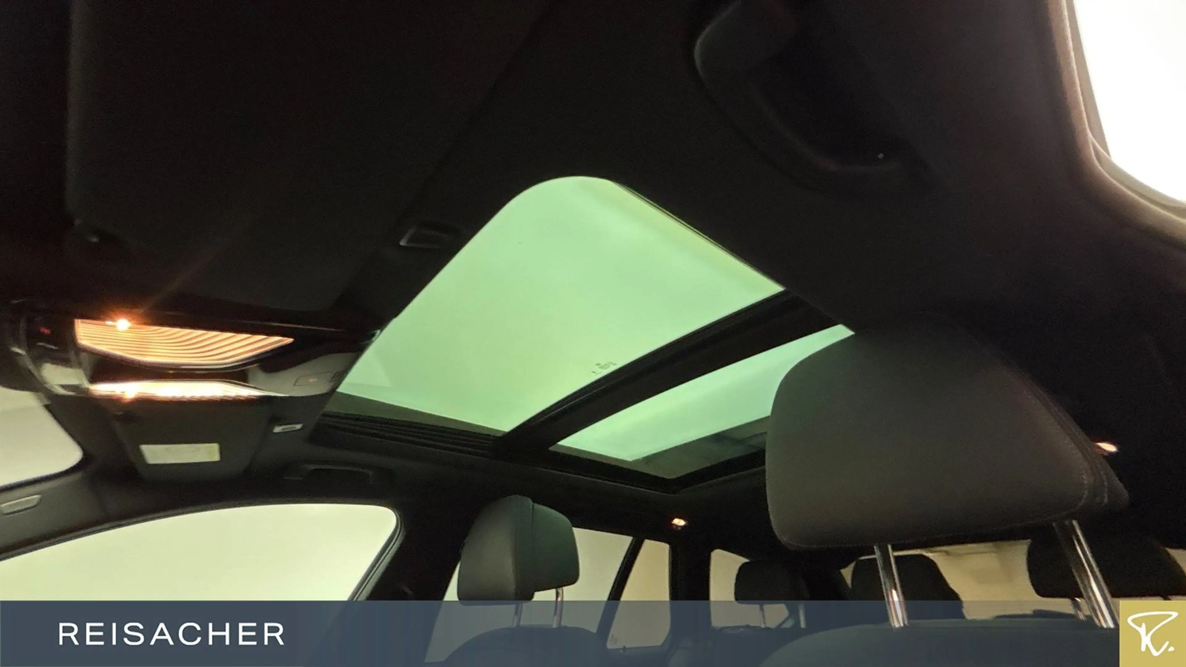 BMW 540 d A xDrive Tou M-Sport IAL KomfSi+Mem DAProf — photo 12