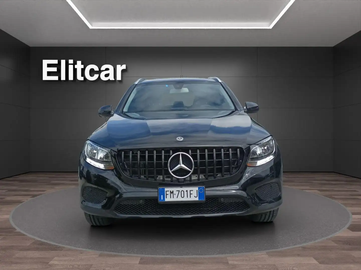 Mercedes-Benz GLC 220 d 4Matic Sport Schwarz - 2