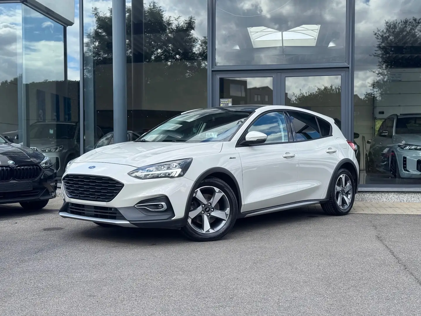 Ford Focus 1.0 TITANIUM Edt. / PANO / BANG&OLUFSEN / HUD / ++ - 1