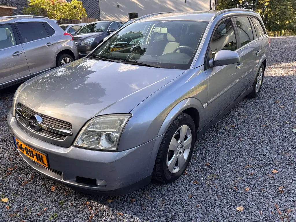 Opel Vectra 2005 из Европы — купить под ключ