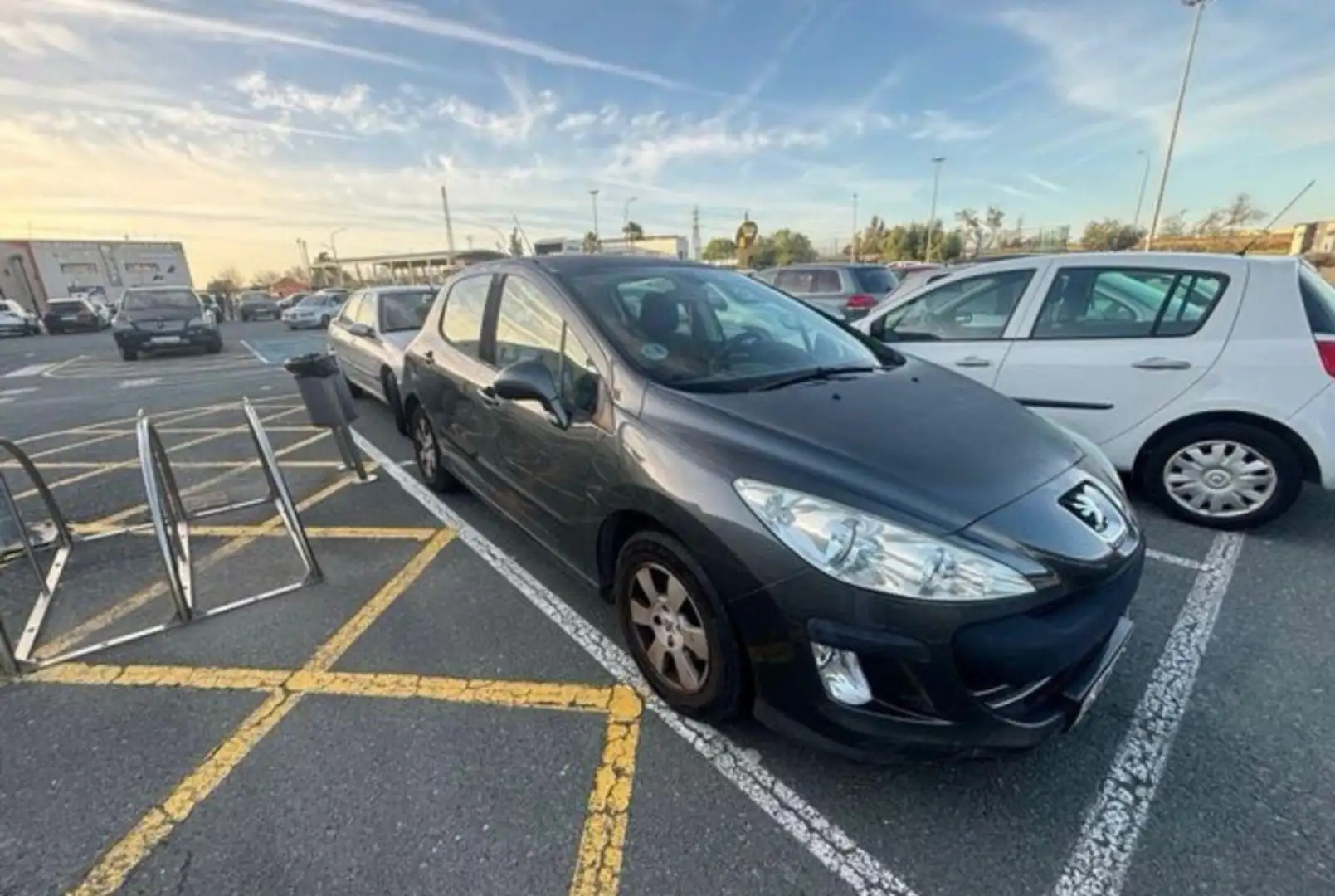 Peugeot 308 1.6 VTi Confort Fekete - 2