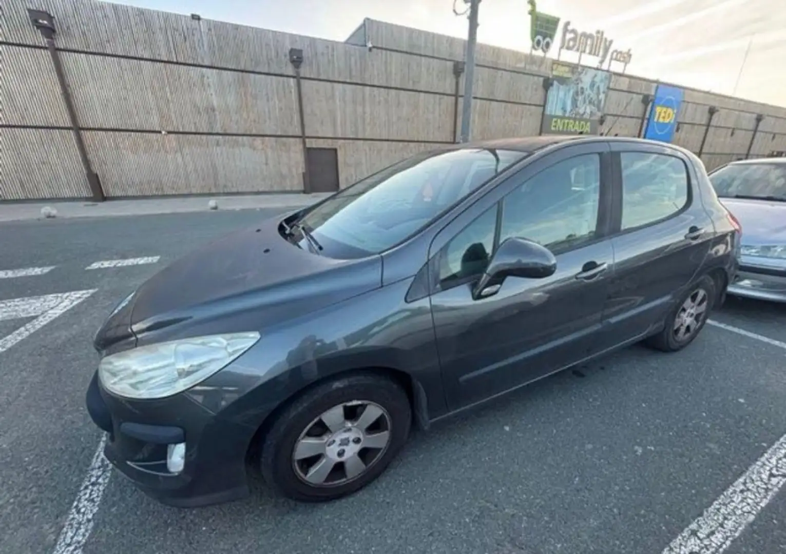 Peugeot 308 1.6 VTi Confort Fekete - 1
