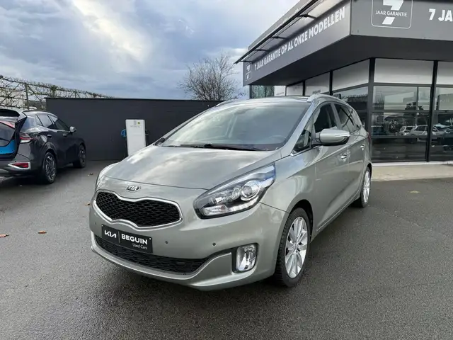 Kia Carens 1.6 FUSION - 7 ZITPLAATSEN - NAVIGATIE - TREKHAAK