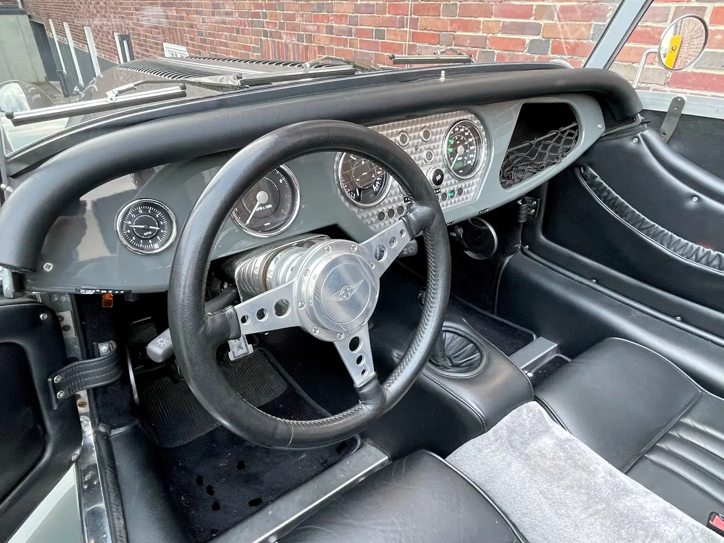 Morgan Plus 4 Plus 4 2.0l *** 1. Hand, Sportgrey Grau - 2