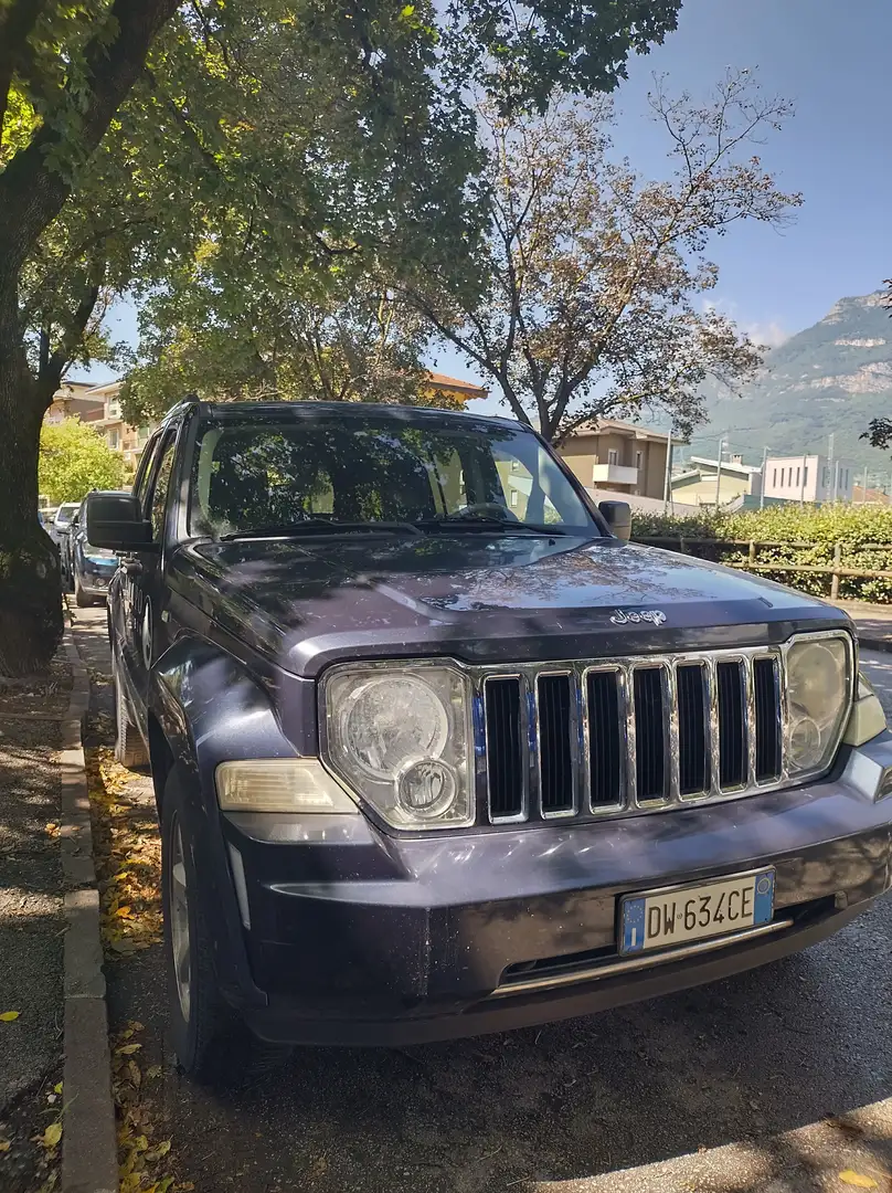 Jeep Cherokee Cherokee IV 2008 2.8 crd Limited dpf Kék - 1
