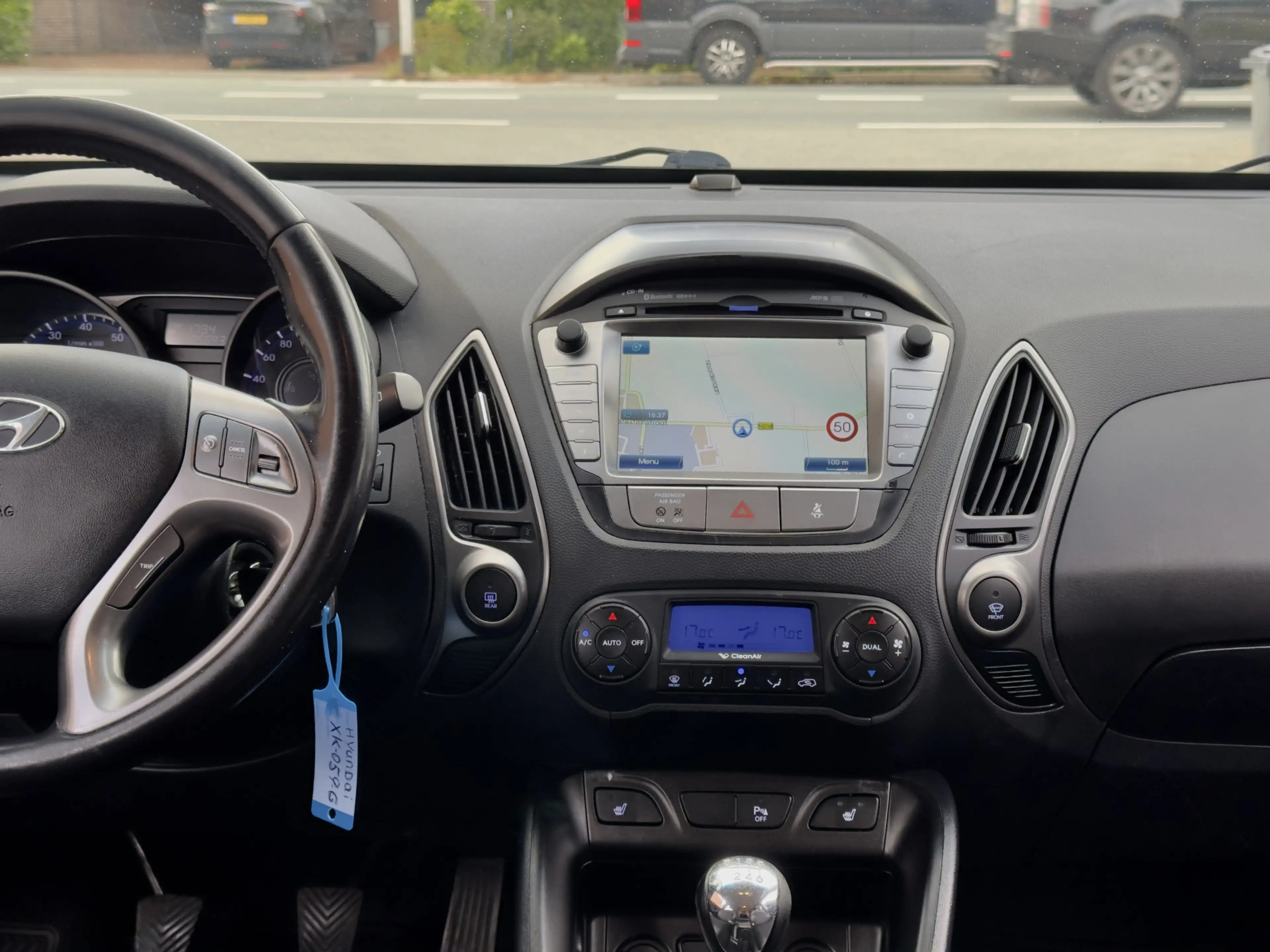 Hyundai iX35 1.6i GDI i-CATCHER LEDER NAVI CAMERA AIRCO LED LMV — photo 15