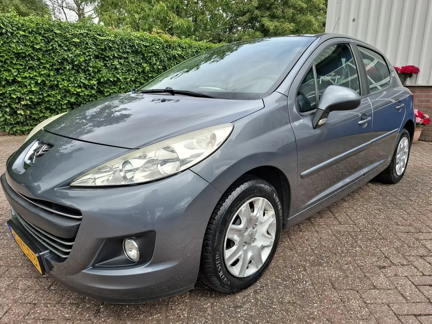 Peugeot 207 1.6 VTi XS PANODAK/LEER/NAVI/CRUISE/PDC.A 120PK Grijs - 1