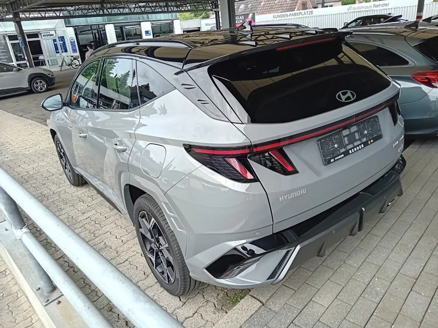 Hyundai TUCSON HEV 6-AT 2WD N LINE Sitz-Paket, Assistenz-Paket Gris - 2