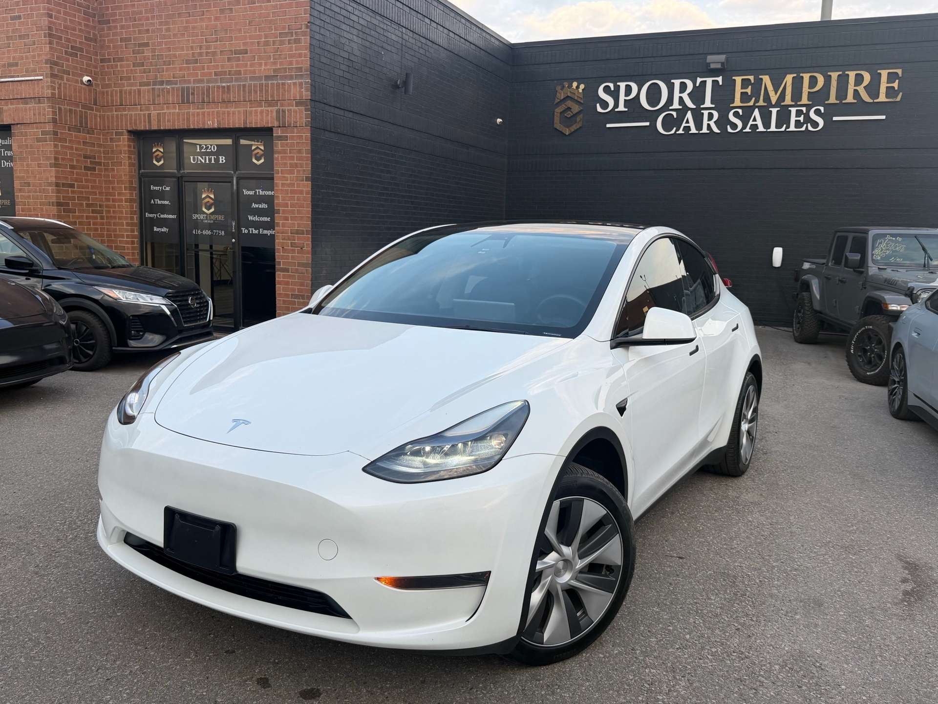 2023 Tesla Model Y RWD