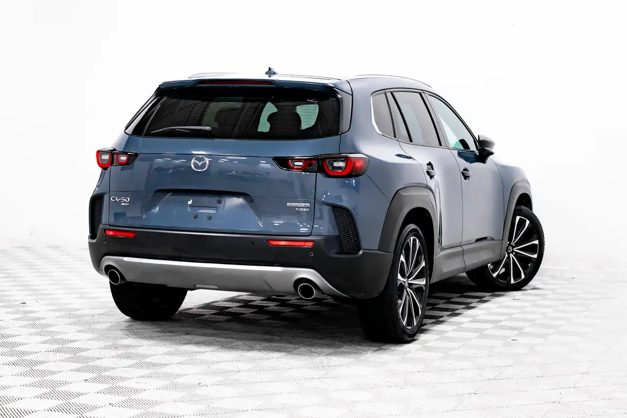 Mazda CX-50 снимка Mazda CX-50