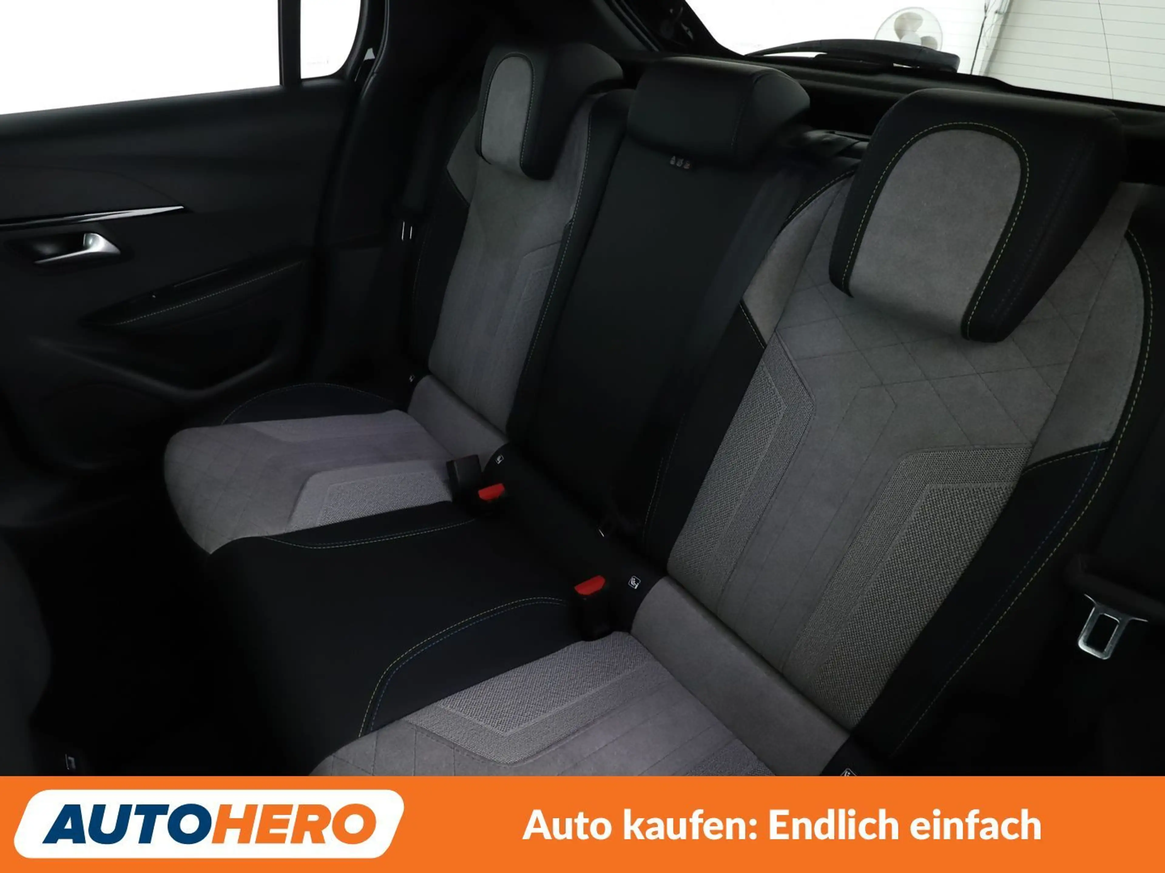 Peugeot e-208 electric drive 100 kW e GT Aut.*NAVI*LED*CAM*PDC* — photo 14